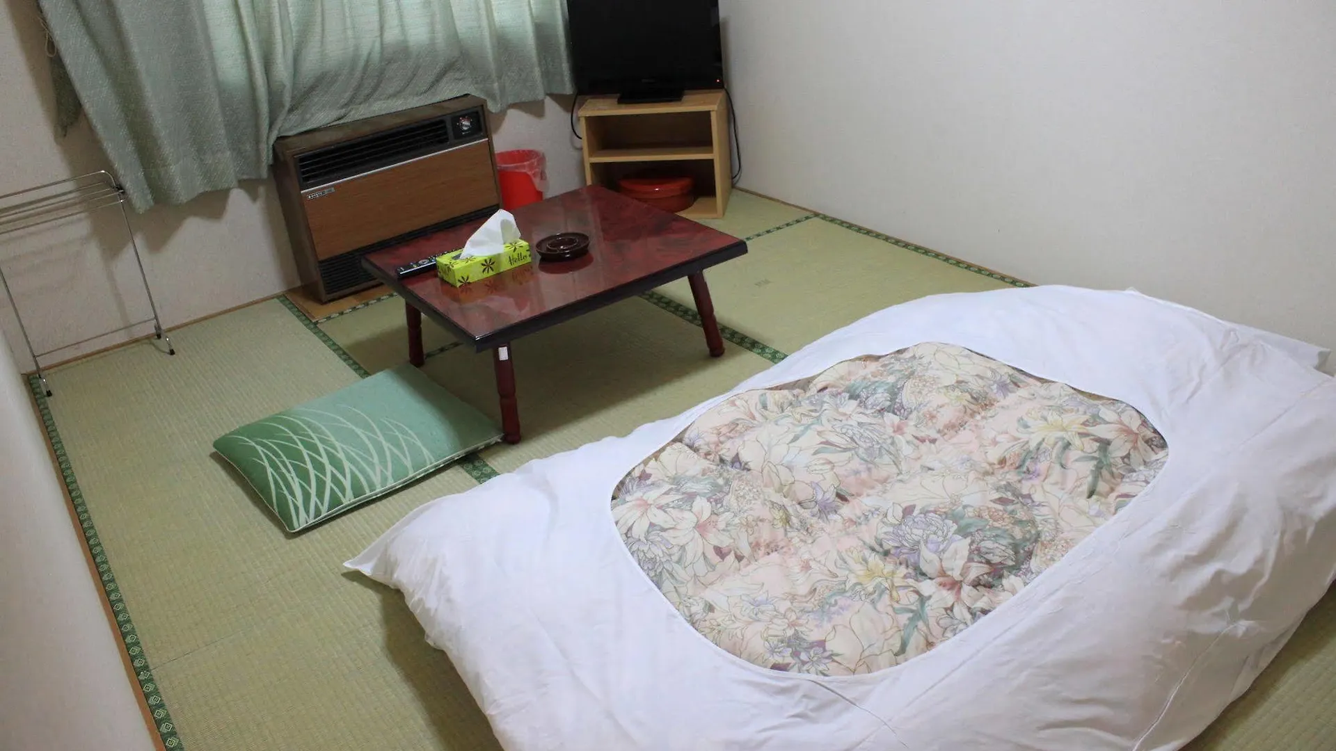 Hotel New Hakuginso NakaNakafurano